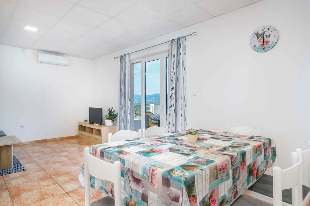 Apartments In Cizici/Insel Krk 31083 Croatia