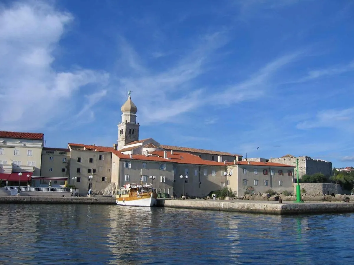 Apartments In Cizici/Insel Krk 31083